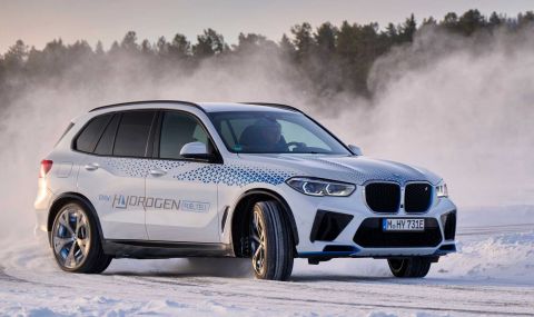 BMW показа, че може да „дрифти“ и на водород (ВИДЕО) - 1