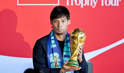 Давид Силва се завръща във футбола на 40 години - 1