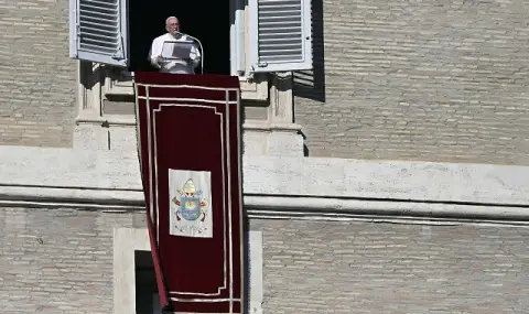 Ватиканът: Папа Франциск няма планове за посещение в Москва - 1