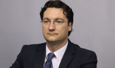 Крум Зарков за изключването на Добрев: "Няма човек, няма проблем" е възможно най-лошият начин на мислене - 1