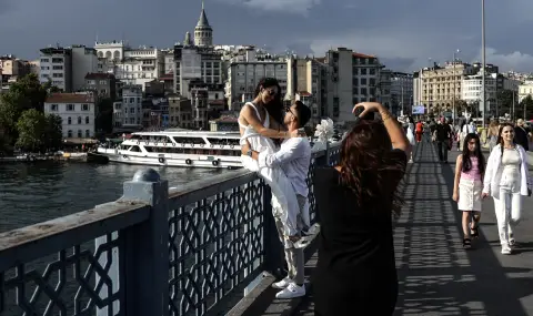 "Катастрофа": В Турция никога не са раждали по-малко деца