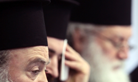 Синодът продължава да мълчи за ДС-митрополитите - 1