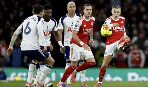 Арсенал срази Тотнъм и излезе еднолично начело във Висшата лига  - 1
