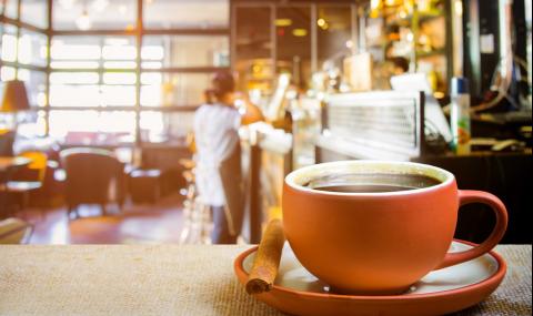 40-50% спад в оборотите на половината заведения в България - 1