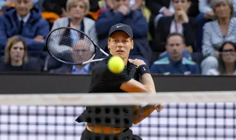 Световният №1 сгази Каспер Рууд и е на полуфинал в Рим - 1