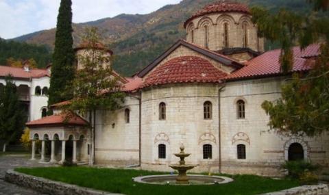 Обновяват пет манастира с европейски пари - 1
