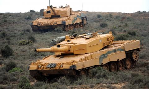 Турската армия се готви за инвазия в Ирак - 1