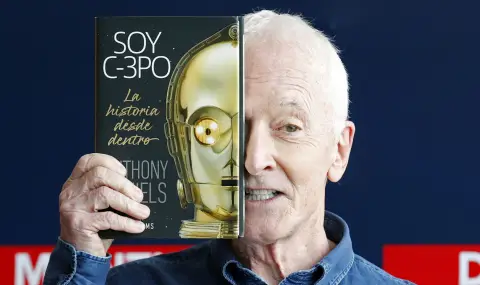 Антъни Даниелс, изиграл C-3PO в "Междузвездни войни", идва в България - 1