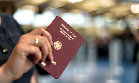Германски паспорт ще се взима вече по-лесно - 1