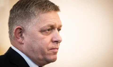 Robert Fico: Division between Slovaks does not contribute to peace  - 1