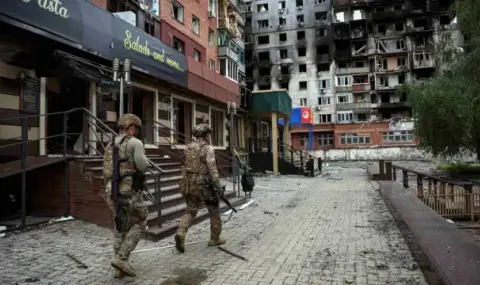 Русия концентрира бойни ресурси в южните покрайнини на Мирноград в Донецка област