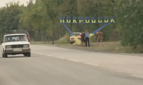 Fierce fighting near Pokrovsk, the evacuation of the city continues  - 1