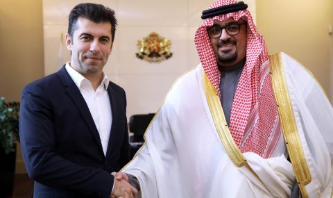 Петков се срещна с министъра на икономиката на Саудитска Арабия  - 1