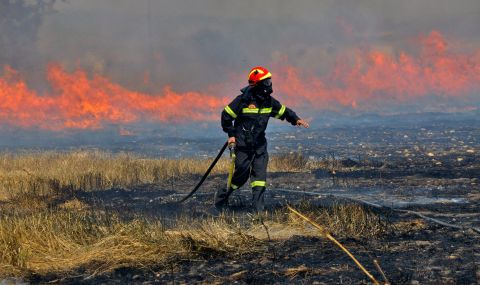 Големи горски пожари бушуват в Турция - 1