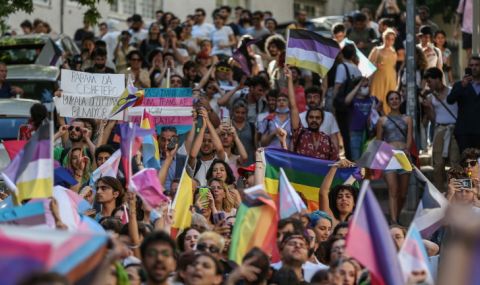 30 задържани на гей парад в Турция  - 1