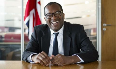 Син на имигранти от Гана става министър на финансите на Великобритания - 1