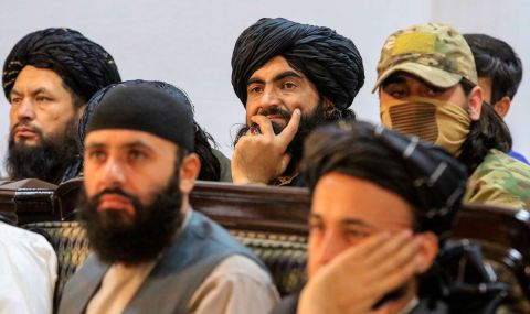В Афганистан: Пълно прилагане на ислямския закон - 1