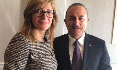 Мевлют Чавушоглу пристига на посещение в България - 1