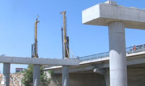 Министър Караджов: Довършването на магистрала "Струма" над Кресна може да почне веднага - 1