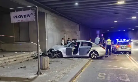 Шофьор блъсна трима души на спирка в Пловдив - 1