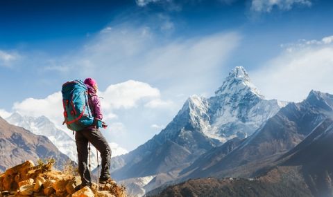 Непал забранява на туристите да правят пешеходни преходи без придружител в Хималаите - 1
