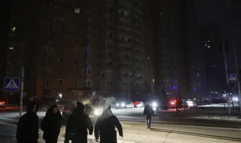 Взривове в Киев, кметът Кличко съобщи за пожари и жертва. Левият бряг на Днепър е без ток - 1