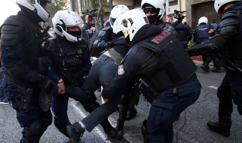Опити за демонстрации в Гърция - 1