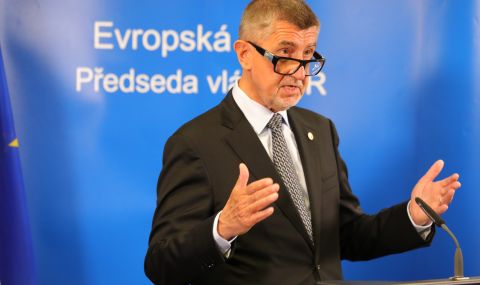 Премиерът на Чехия не приема позиция на ЕС - 1