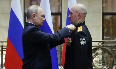 Путин се възхити от постъпката на войник, поискал да наградят командира му - 1