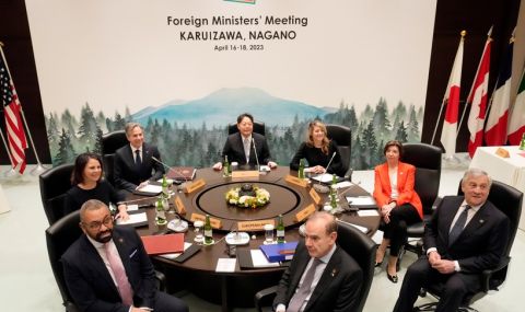 Външните министри от G7 с важно решение за Украйна - 1