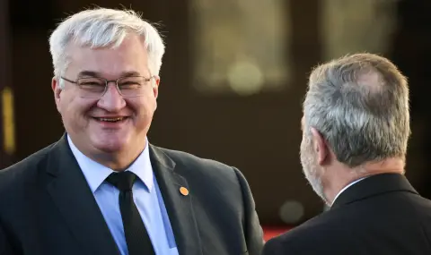 Украйна свиква "Енергиен Рамщайн" за подкрепа на енергийния сектор - 1