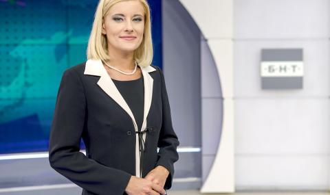 Красивата водеща Филипа Иванова сподели забавни моменти зад кадър в новините на БНТ - 1