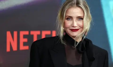 Далеч от холивудския блясък: Камерън Диас излезе на семейна разходка в Ню Йорк (СНИМКА) - 1