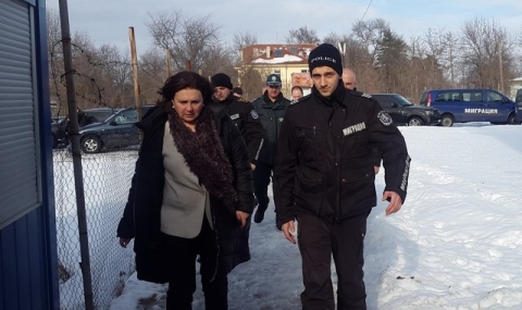 Министър Бъчварова инспектира работата на ГКПП – Лесово - 1