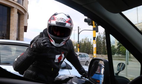 "Пътна полиция" с нова акция – ще снима мотоциклетистите в гръб - 1