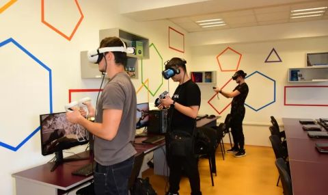 УниБИТ - университетът на бъдещето откри лаборатория по изкуствен интелект и виртуална реалност - 1