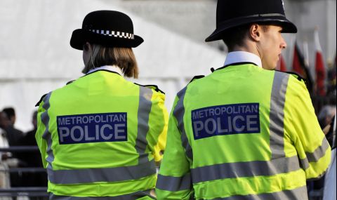 Британски полицай беше ранен при протести на организацията "Просто спрете петрола" - 1