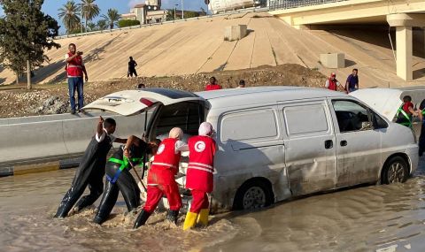 Потопът в Либия: загиналите вече са над 5000 - 1