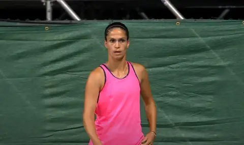 Изабелла Шиникова приключи участието си във Фигейра Да Фос - Португалия - 1