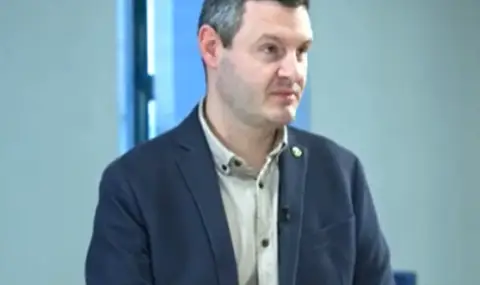 "Столичният автотранспорт" пред порочна сделка? Пред ФАКТИ говори общинският съветник Симеон Ставрев (ВИДЕО)