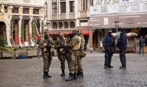 Акция! Белгийски спецчасти издирват тежковъоръжен екстремист - 1