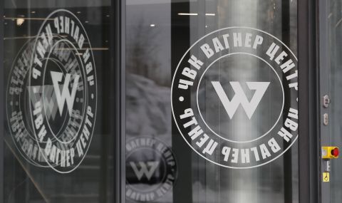 „Вагнер” се опитва да прехвърля оръжия към Русия през Мали - 1