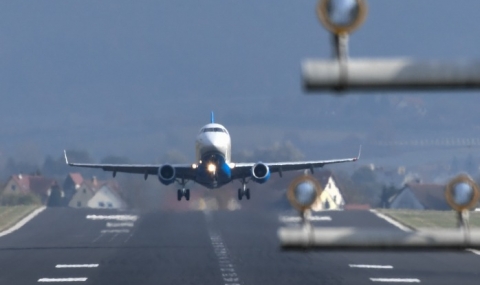 Пиян пасажер принуди Боинг 767 да кацне - 1
