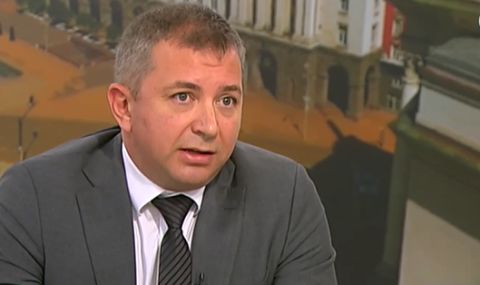 Добрин Иванов: Рисковете, ако се внесе бюджет без мнозинство, което да е избрало правителство, са много големи  - 1