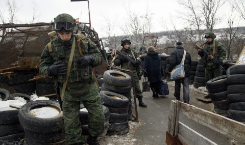 Смъртни присъди за трима чужди бойци в Донецк - 1