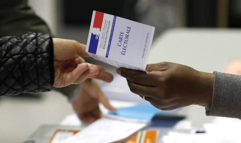 Французите гласуват на втори тур от парламентарните избори - 1