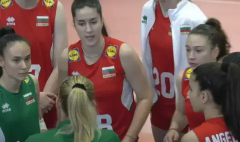 Изключителна България постигна трети пореден успех на Европейското първенство по волейбол за жени под 18г. - 1