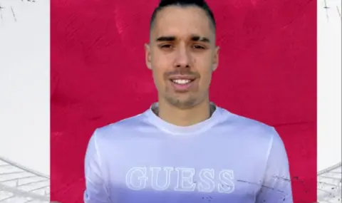 Синът на Александър Томаш подписа със Септември - 1