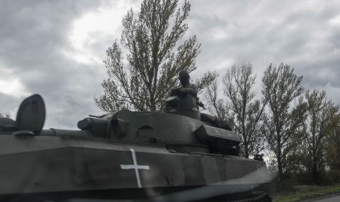 ЕС планира да обучи 15 000 украински военни - 1