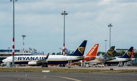 Компанията Ryanair намалява полетите - 1